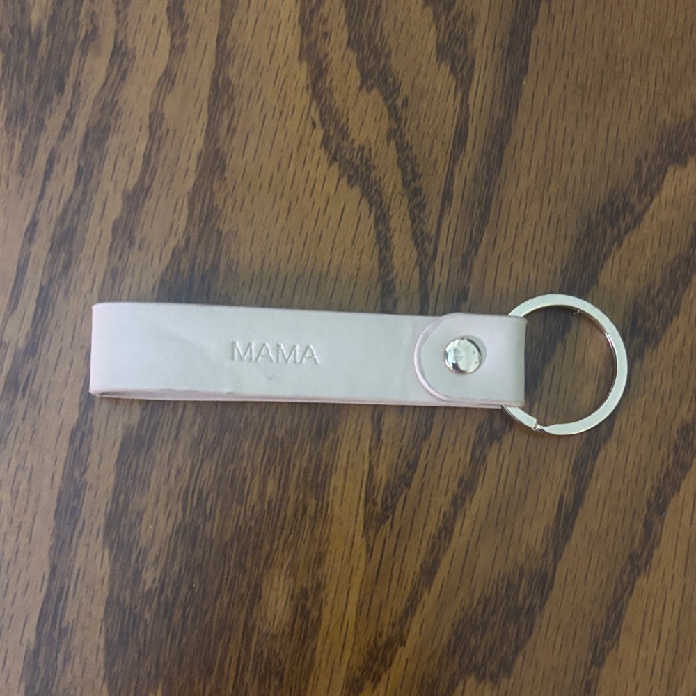 Creme Leather Keychain with 'MAMA' Engraving